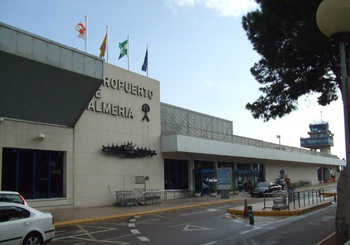 La Dirección del Aeropuerto de Almería de Aena adjudica a Ingemont un proyecto de instalación de Puntos De Recarga Para Equipamiento Handling